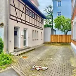 Die Remise Mit Kostenlosem Parkplatz Direkt Vor Der Tuer